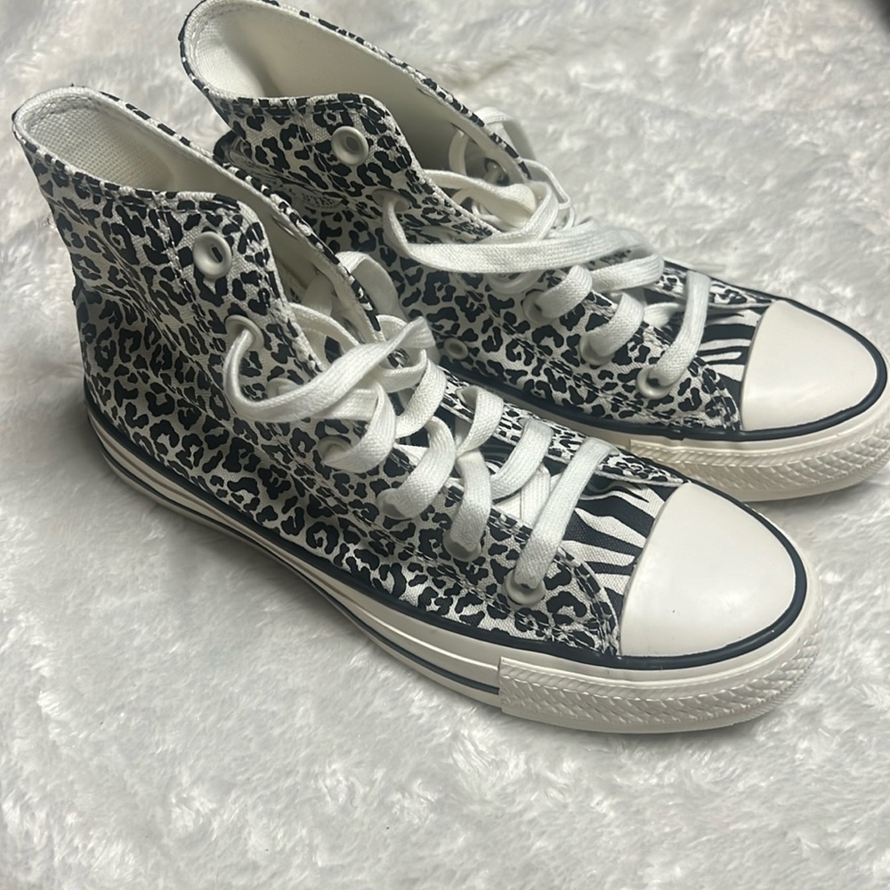 Brand new never worn black and white cheetah print converse